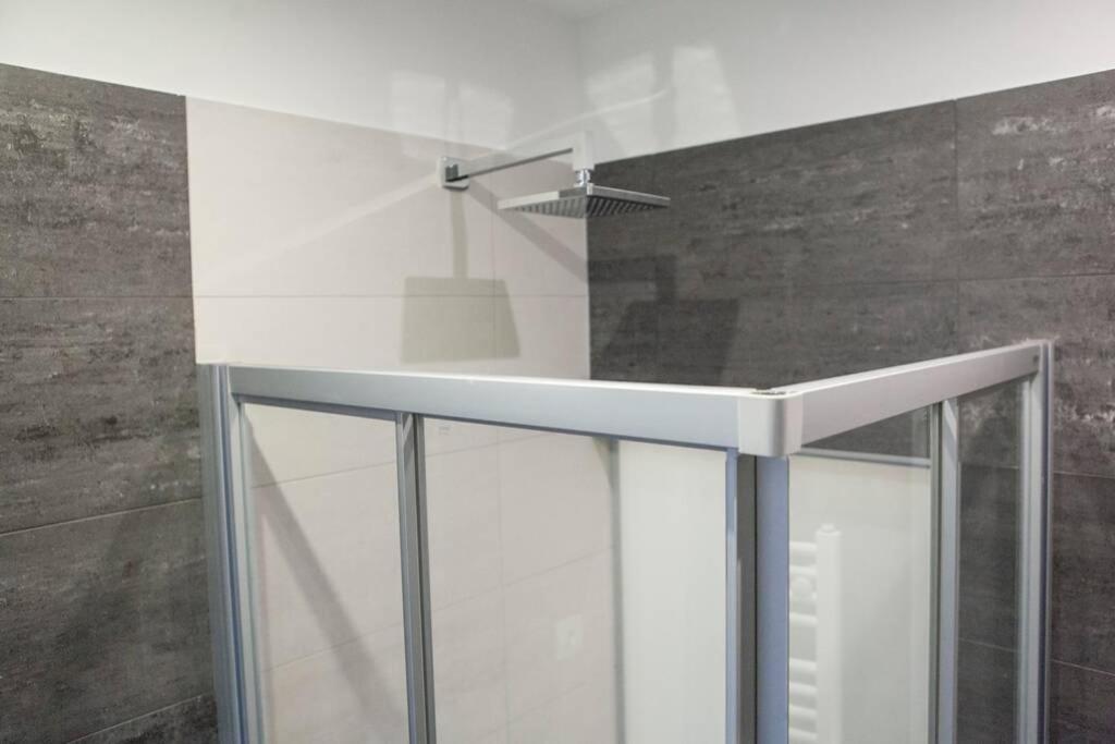 Apartment Downtown Ulloi 3 بودابست المظهر الخارجي الصورة